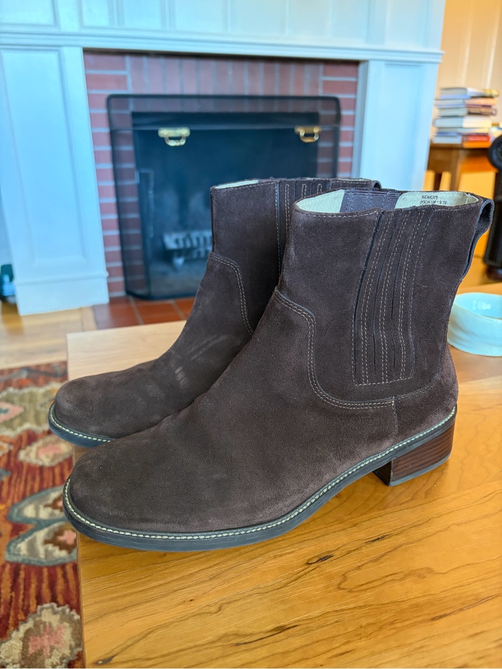 Women’s LLBean Brown Chelsea Boots